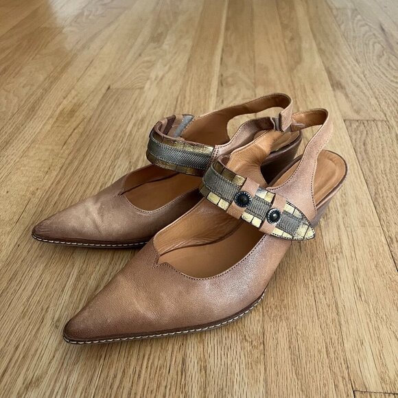 Sundance Brown Leather Slingback Heels Women's Size 38.5 - Picture 1 of 10